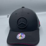 كاسكيت Mercedes أنيقة عالية الجودة للعشاق الاناقة المصنوعة من مواد عالية .